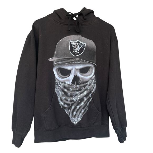 Raiders Hoodie Adult Medium Skull Bandana Football Raider Nation Goth Sportswear - Picture 1 of 9